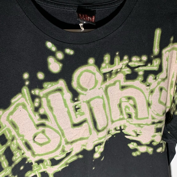 Y2K blind skateboards graphic shirt - Picture 2 of 11